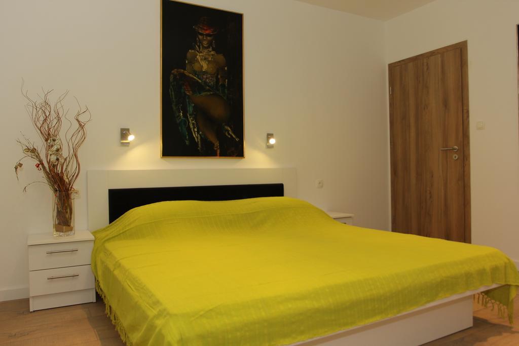 Apartment House Vitaic Supetar Ruang foto