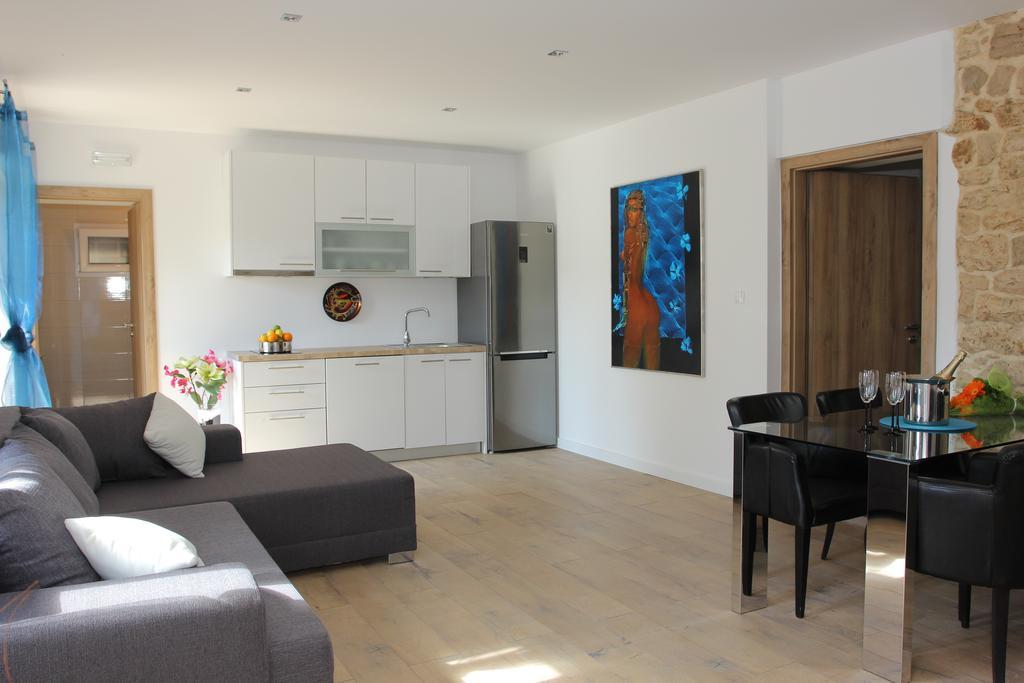 Apartment House Vitaic Supetar Ruang foto